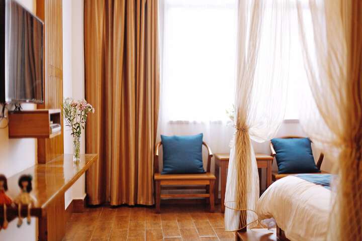 Room 49 of 69