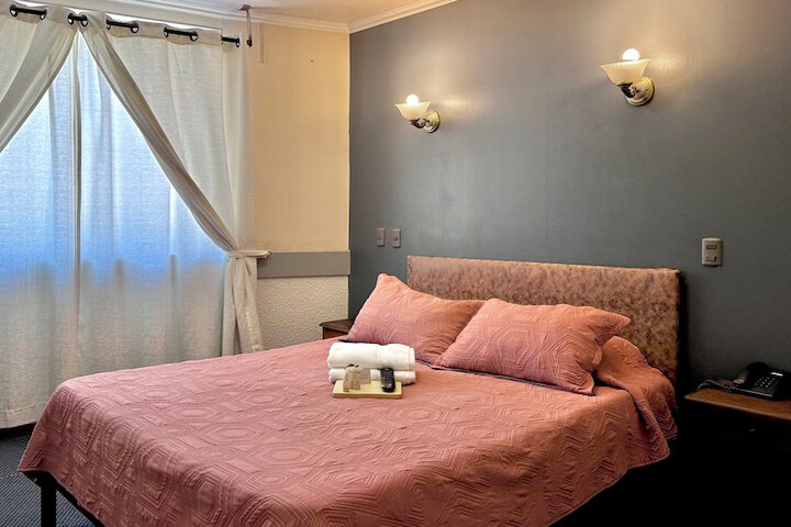 Room 7 of 30