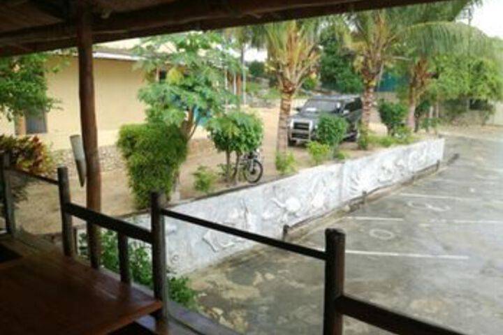 Property Grounds 16 of 25
