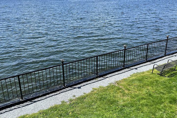 Terrace/Patio 23 of 34