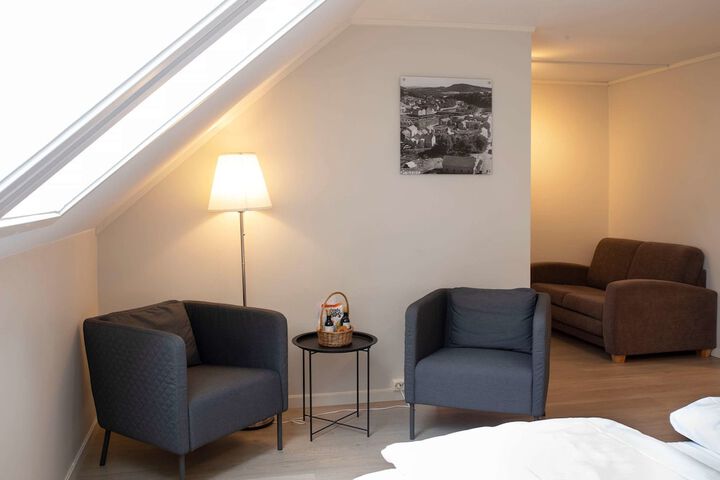Room 15 of 72