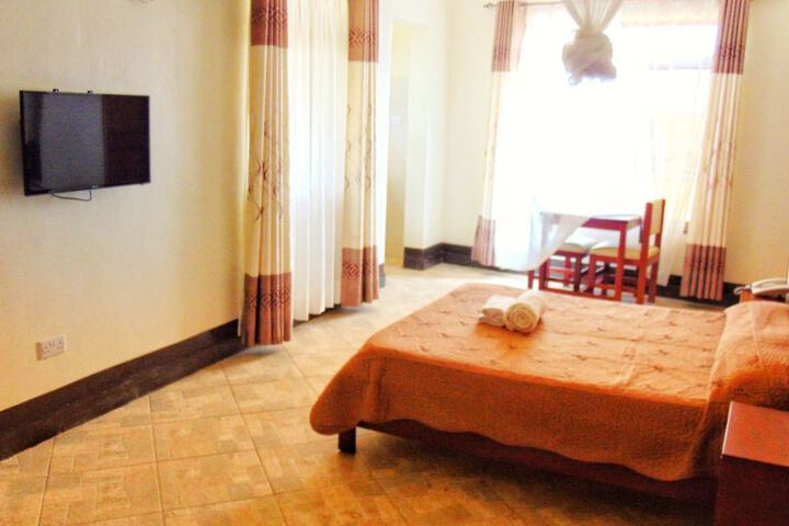 Room 3 of 18