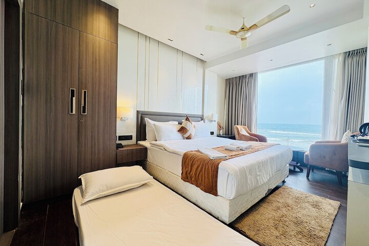 Room 28 of 50