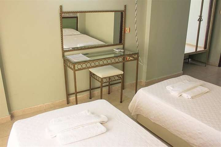 Room 5 of 20
