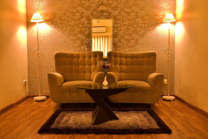Room 16 of 29