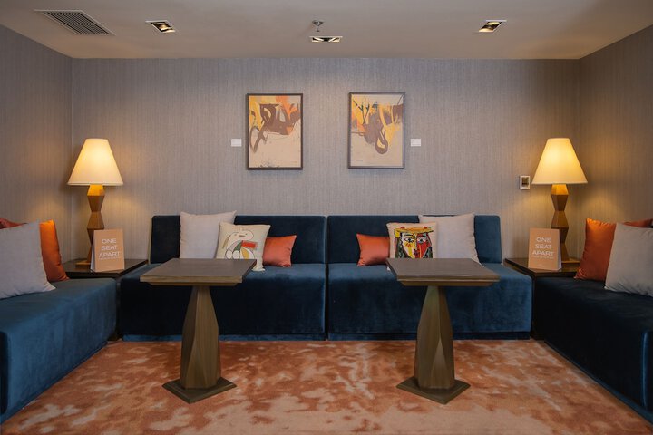 Guest Lobby