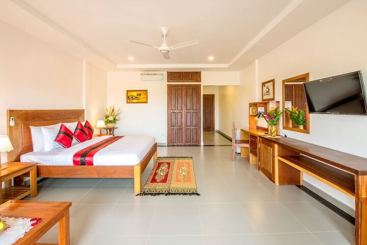 Room 4 of 58