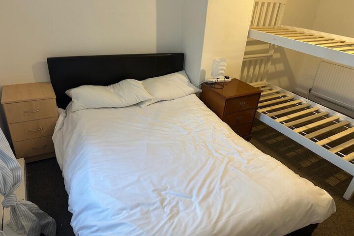Room 3 of 23