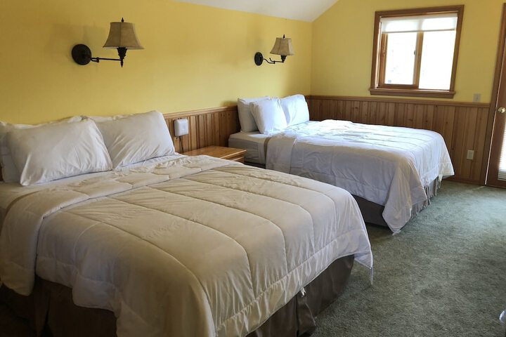 Room 28 of 186