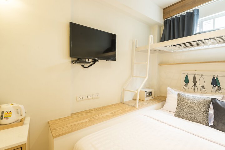 Room 15 of 73