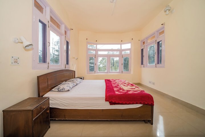 Room 5 of 19