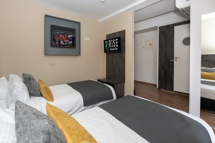 Room 61 of 216