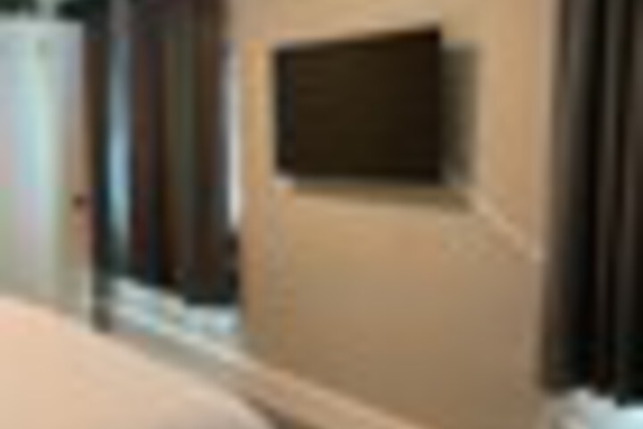 Room 50 of 141