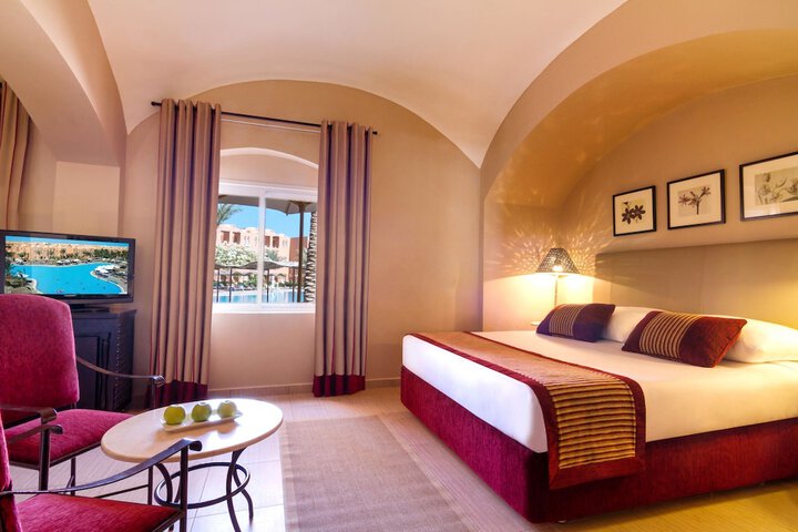 Room 55 of 190