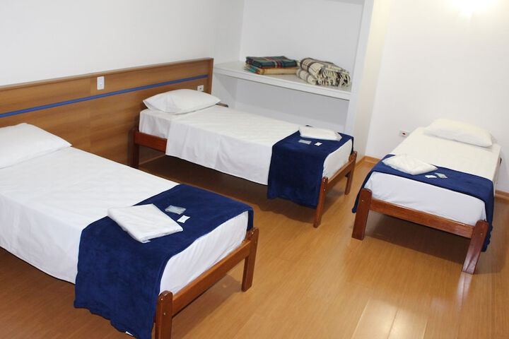Room 10 of 75