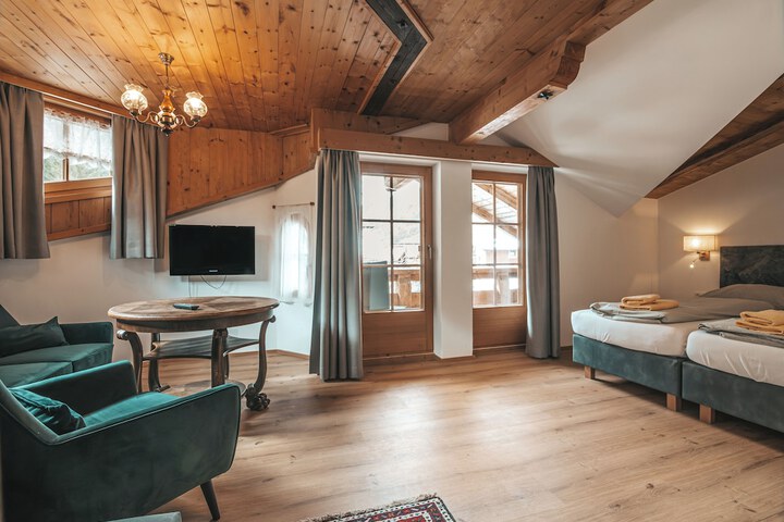 Room 21 of 44