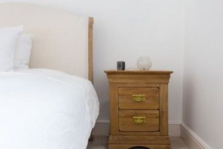 Room 8 of 26