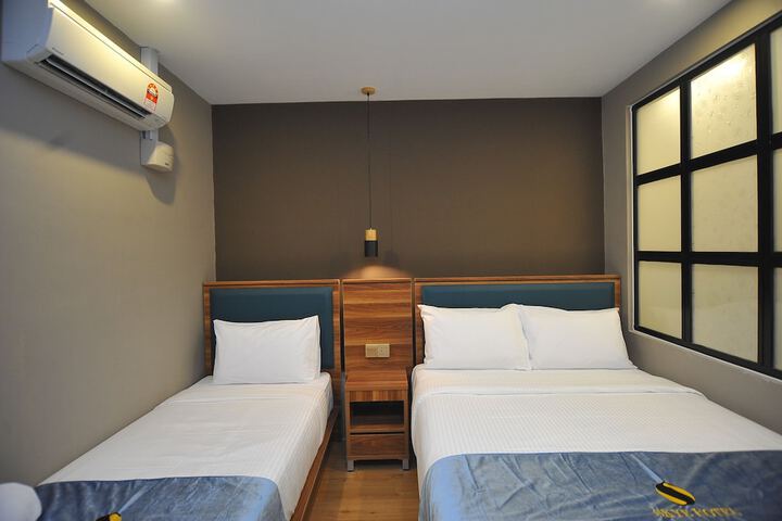 Room 22 of 58