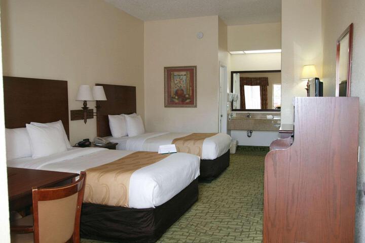 Double Accessible King Size Bed (6 of 6)