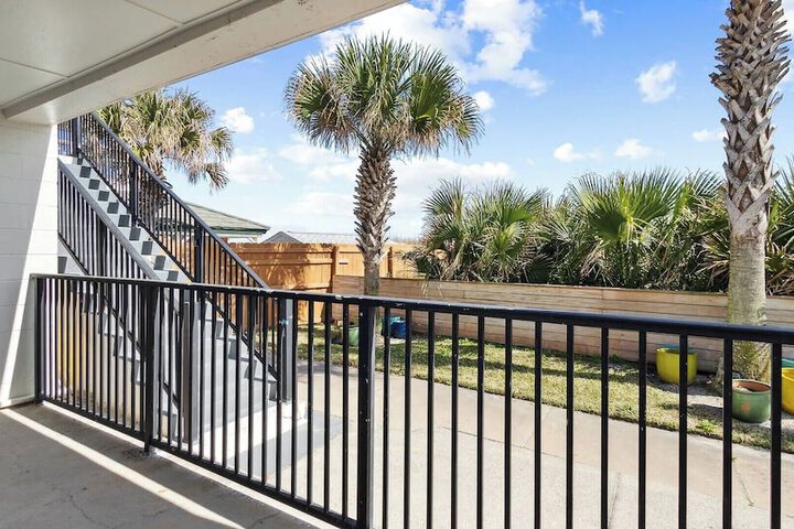 Terrace/Patio 68 of 138