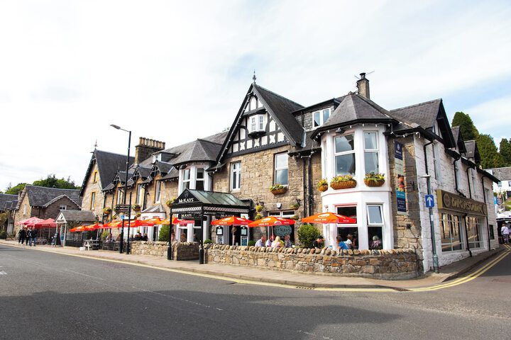 McKays Hotel Bar & Restaurant