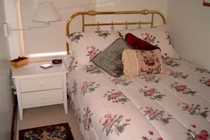 Room 5 of 22