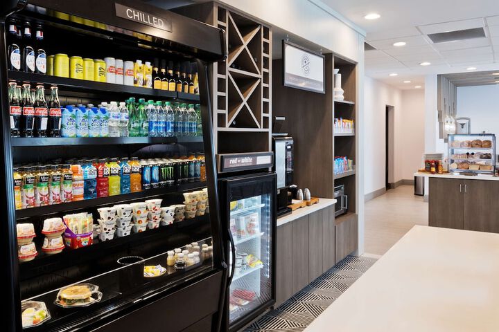 Snack bar