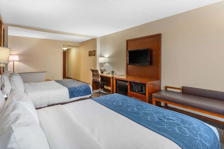 1 King Bed Suite (5 of 29)