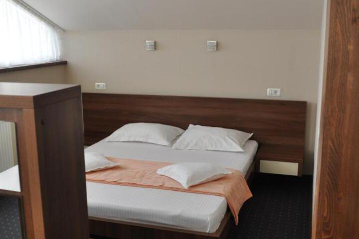Suite Room