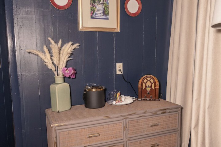 Room 21 of 43