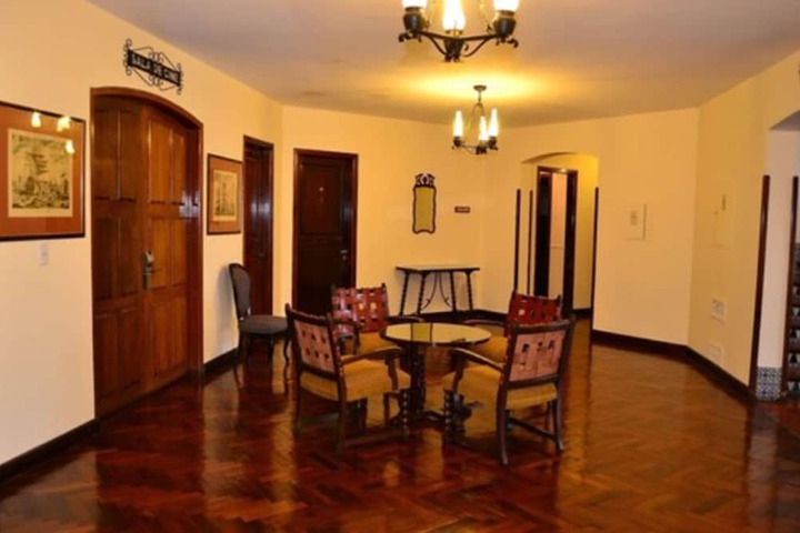 Guest Lobby
