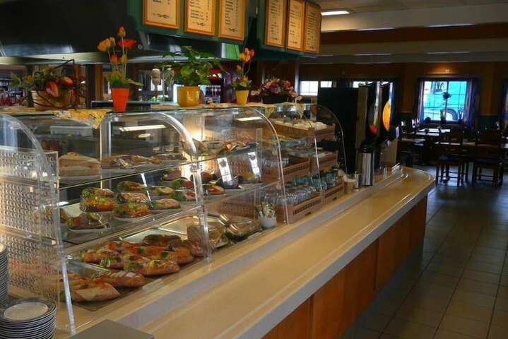 Breakfast/Coffee Service 6 of 20