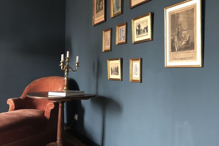 Room 61 of 144