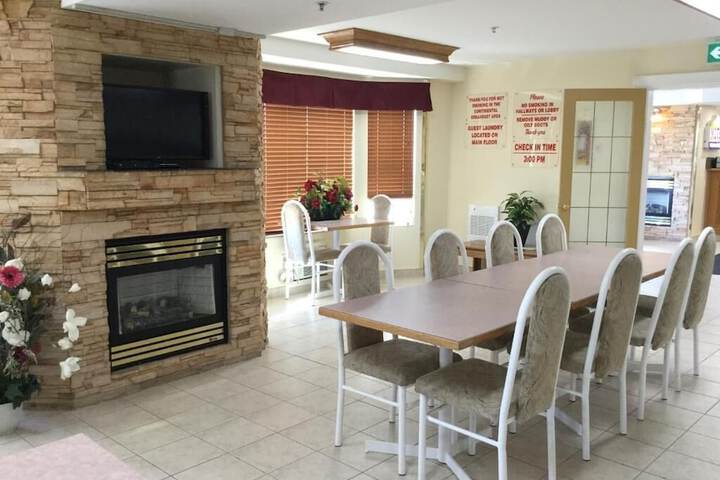 Breakfast/Coffee Service 9 of 9