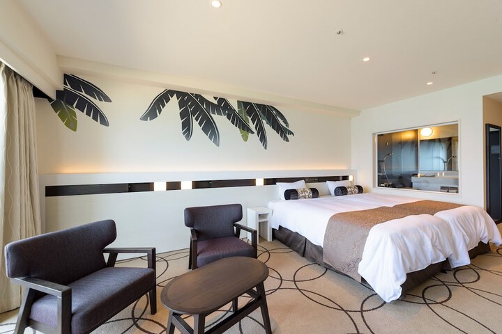 Room 20 of 142