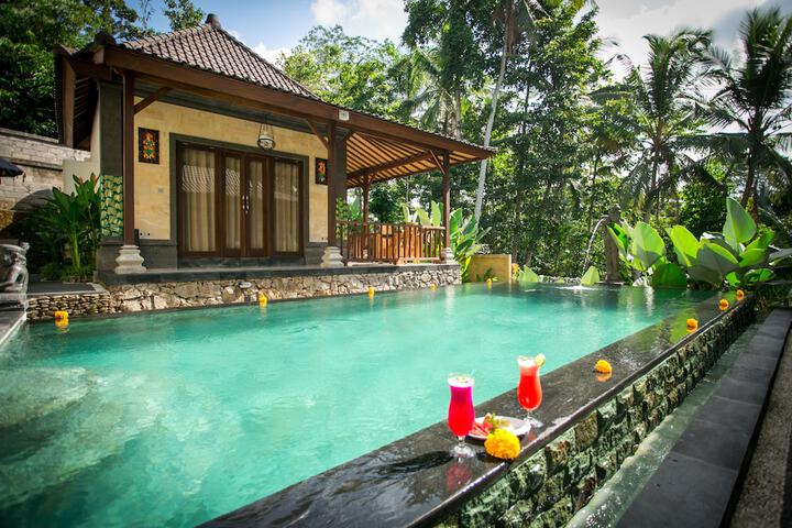 Pool 50 of 71