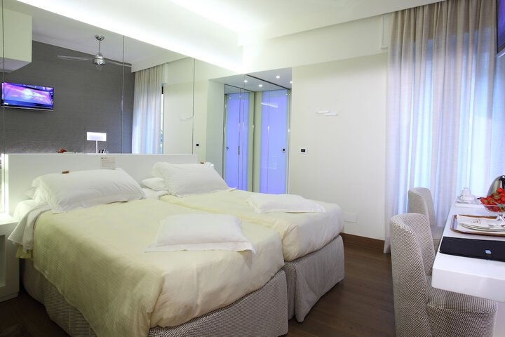 Room 14 of 57