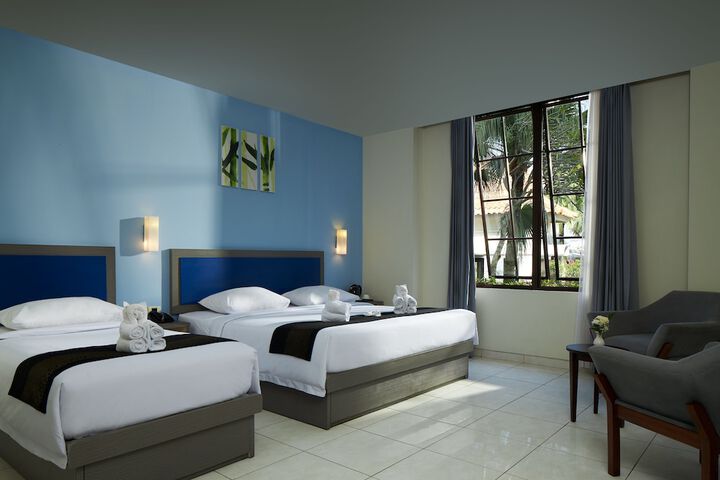Room 10 of 23