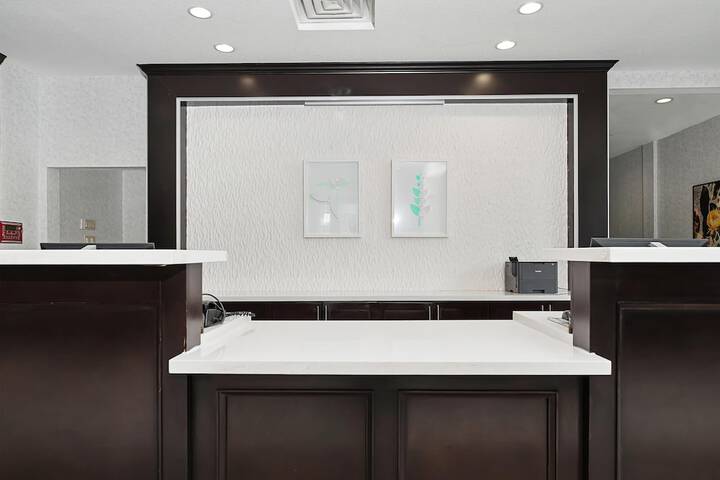 Hotel Interior 8 of 88