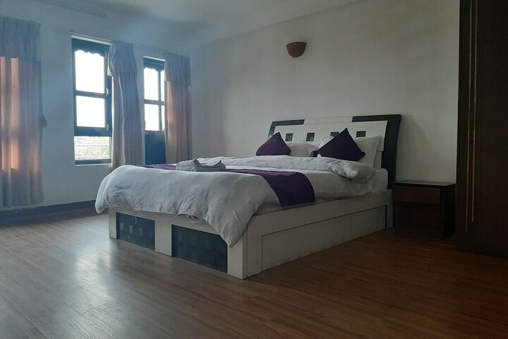 Room 16 of 39