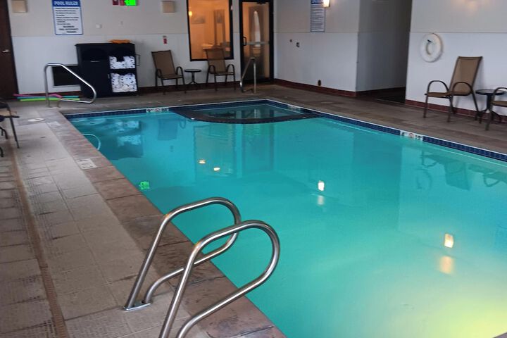 Pool 28 of 35