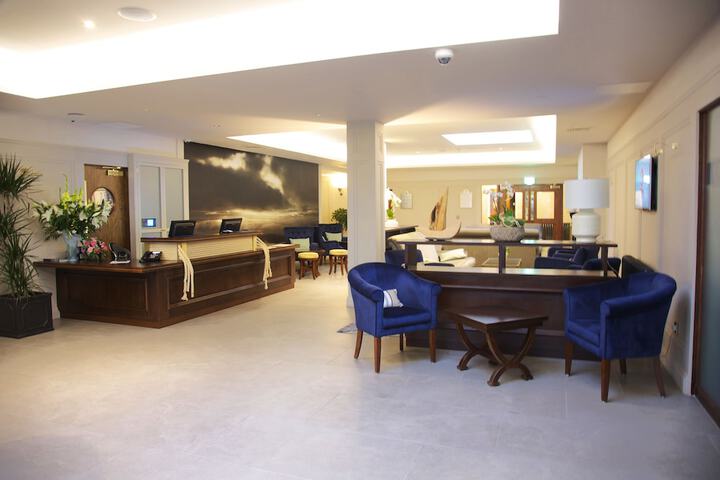 Hotel 2 of 33