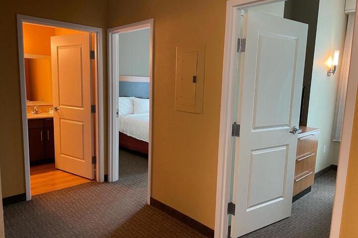 Studio Accessible 2 Queen Beds (4 of 10)