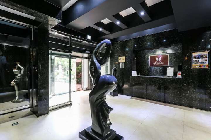 Hotel Interior 21 of 319