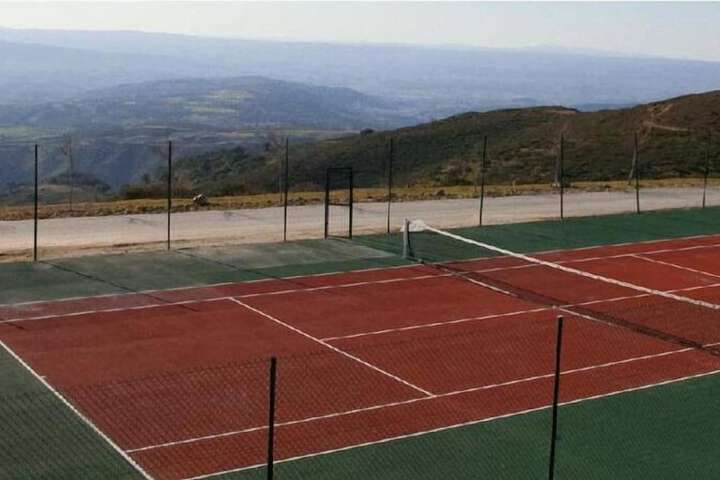 Tennis court
