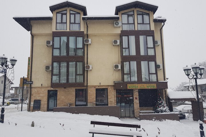 Hotel 2 of 46