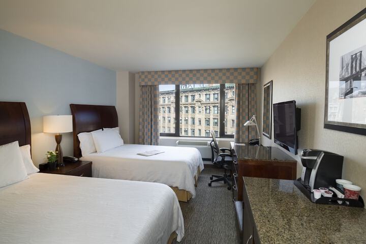 Double Accessible King Size Bed (8 of 8)
