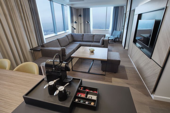 Room 17 of 68