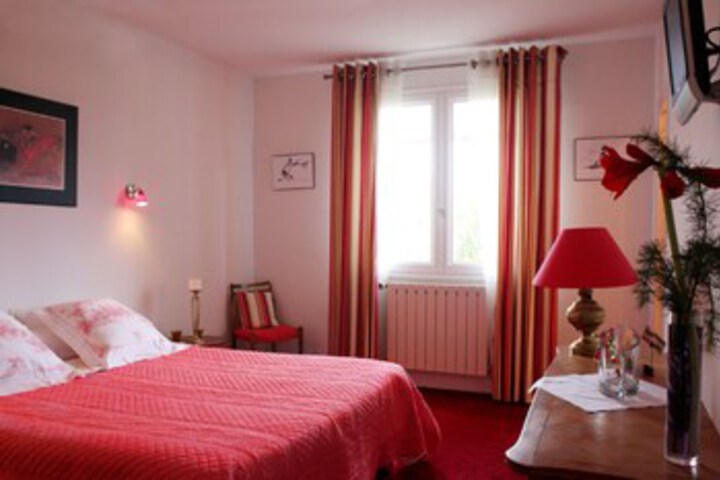 Room 12 of 24