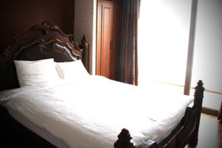 Suite Room